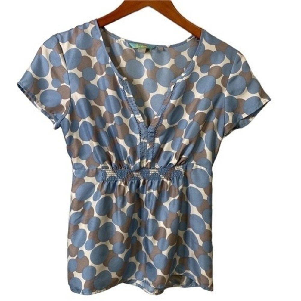 Boden 100% Silk Short Sleeve V-Neck Polka Dot Top Elasticized Waist Lightweight